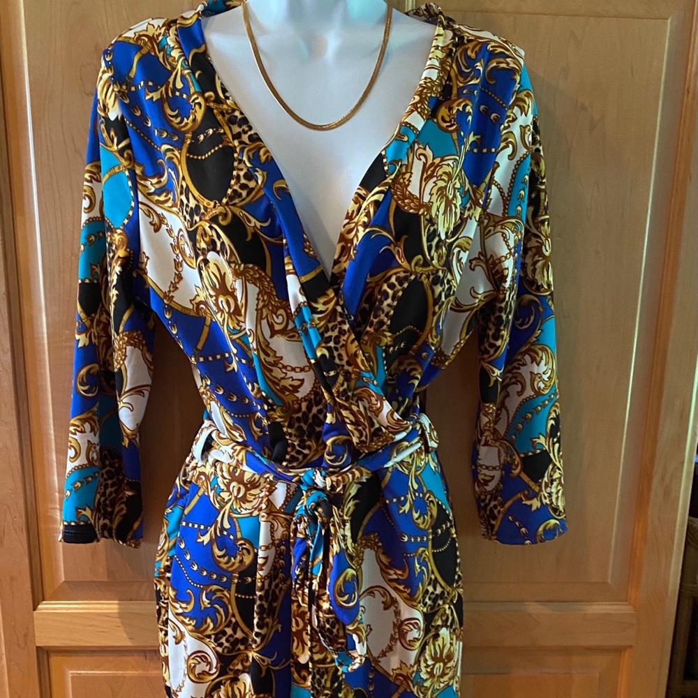 I love offers! 💕Beautiful colorful dress🔥🥰💃🏻